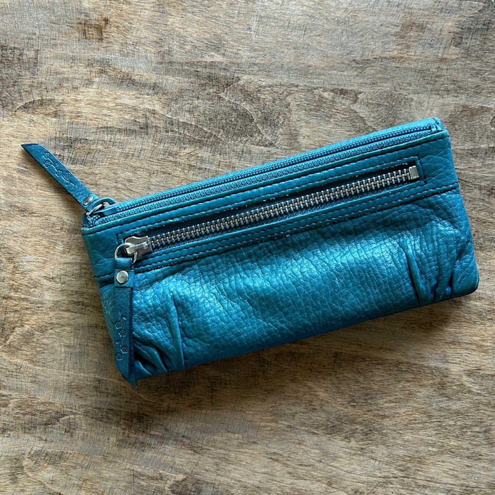 Fossil Teal Leather Pleated Pouch Bifold Wallet